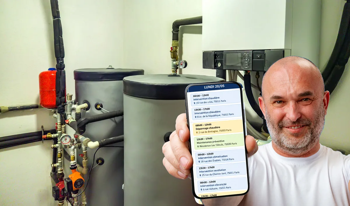 Artisan du bâtiment utilisant le logiciel Batilys sur tablette